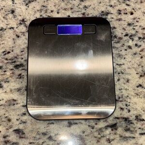 Electronic Digital Stainless Steel Kitchen Scale with Blue LCD